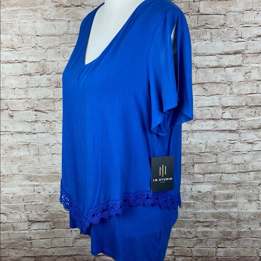 I.N. Studio Royal Blue Crochet Trim Split Sleeve Top Keyhole Back NWT